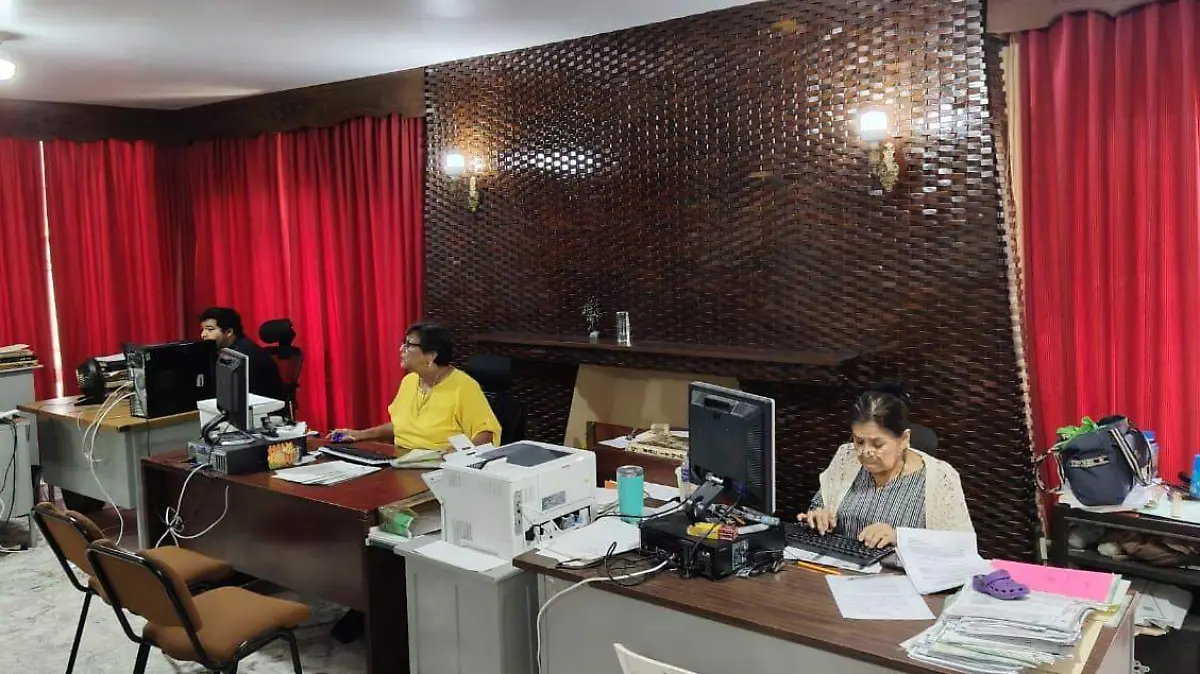 Un promedio de 100 menores