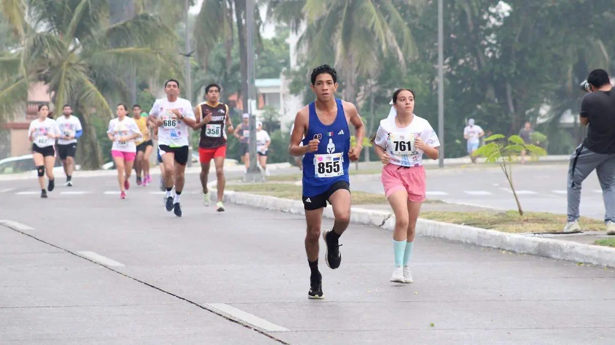 Entre aplausos y sonrisas, El Sol de Tampico celebra su 75 aniversario con una carrera inolvidable