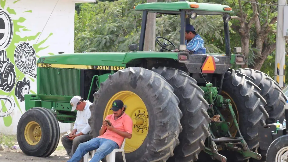 El bloqueo agrícola en Altamira, Tamaulipas se mantiene por cuarto día