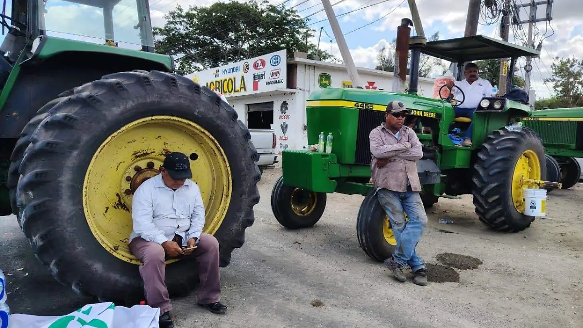 Conductores varados cuatro días por bloqueos ya vuelven a casa