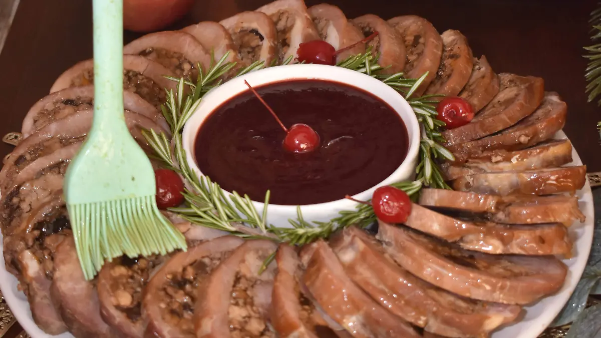 El lomo con su relleno de frutos secos es un clásico que estarán ofreciendo 