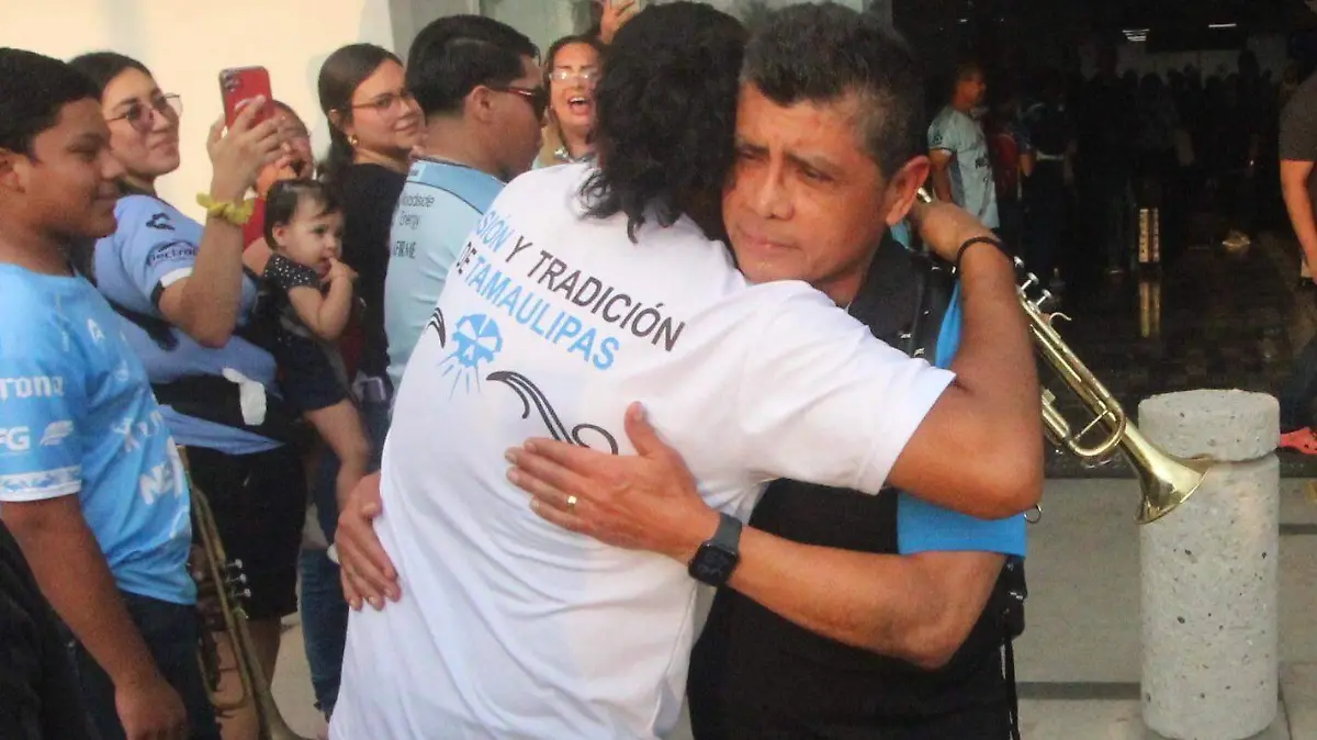 Marco Antonio Chima Ruiz arribando a Tampico, posterior al duelo de ida contra Irapuato