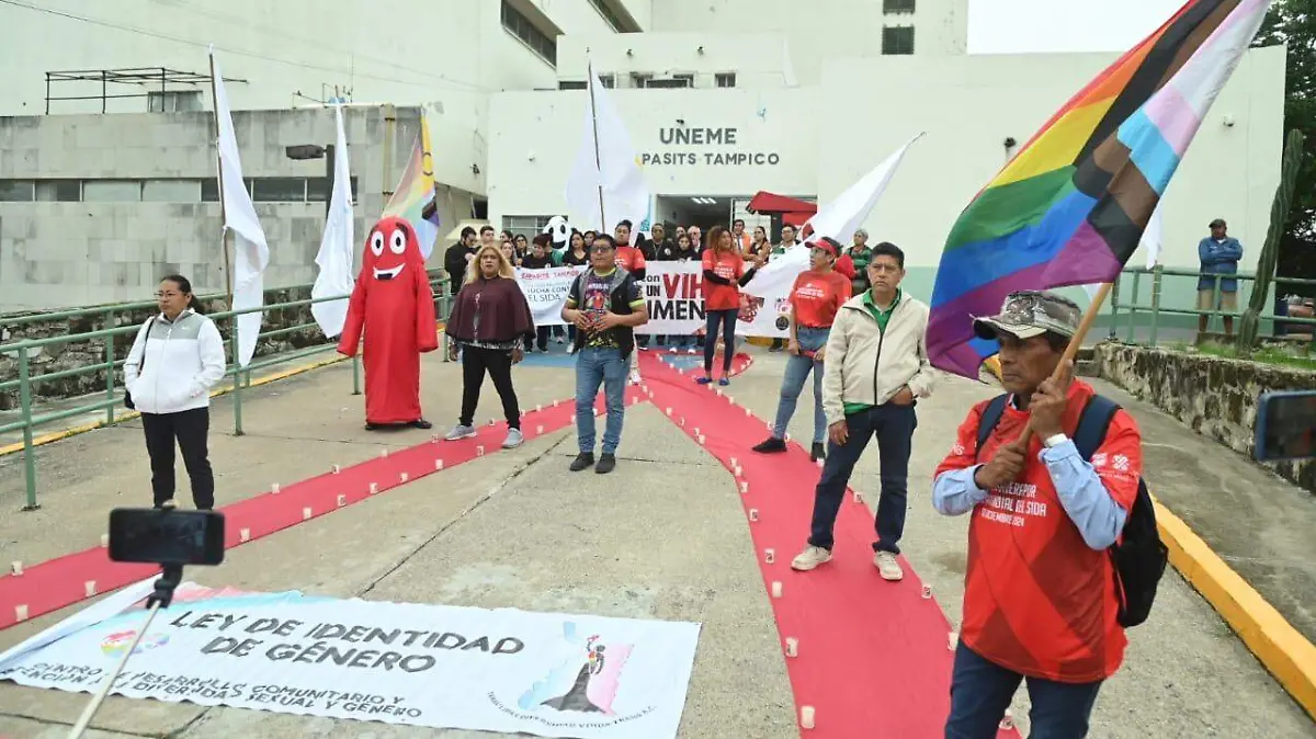 5567c0b3-f9a4-4e9c-b97b-266584064489