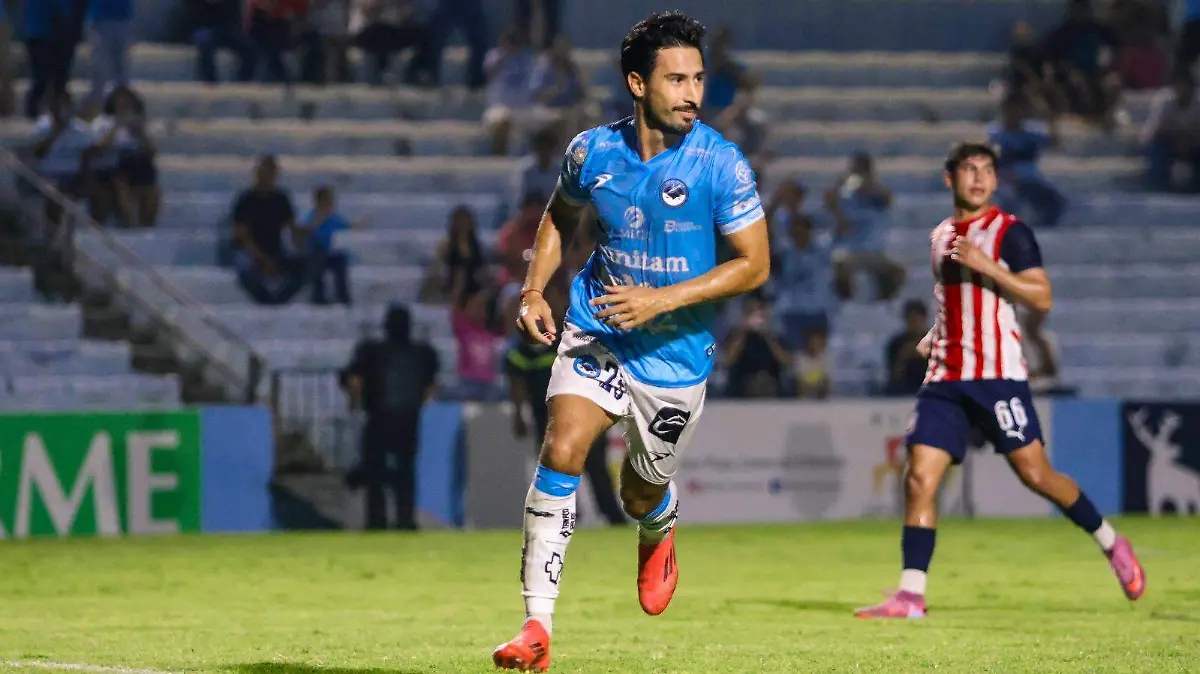 Edu Pérez, la figura que dominó el Apertura 2025 Jaiba Brava (1)