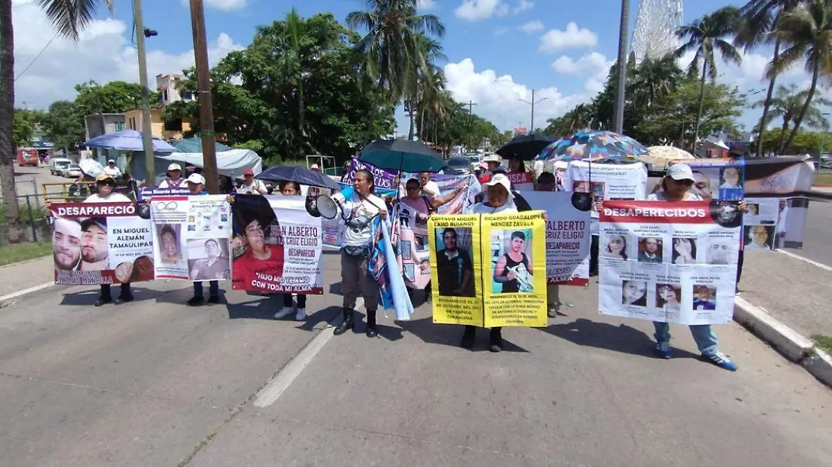 9e6dcab8-044f-4260-a780-b248e1774142