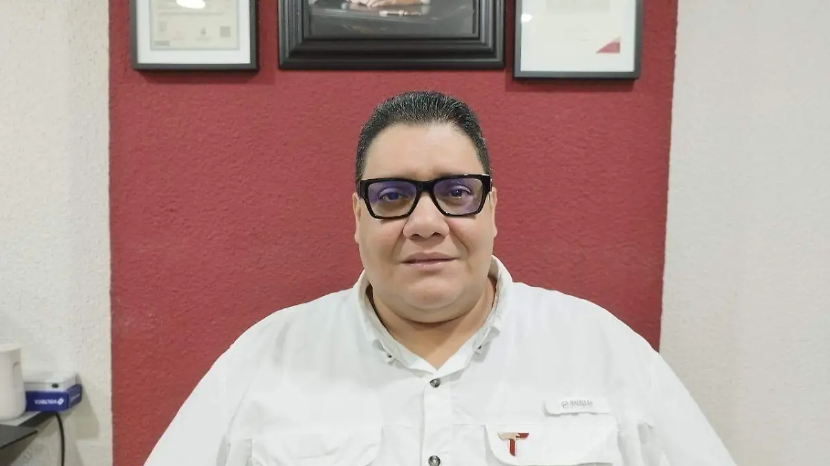 Carlos Joan Castillo Sánchez, titular de la segunda oficialía del Registro Civil en Tampico