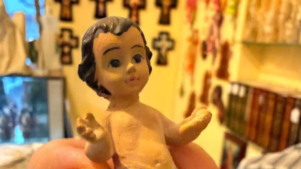 Galerías Vaticano: el lugar en Ciudad Madero donde reparan nacimientos y piezas sacras