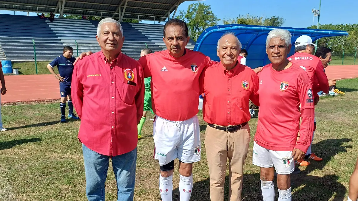Directivos del Club México presentes