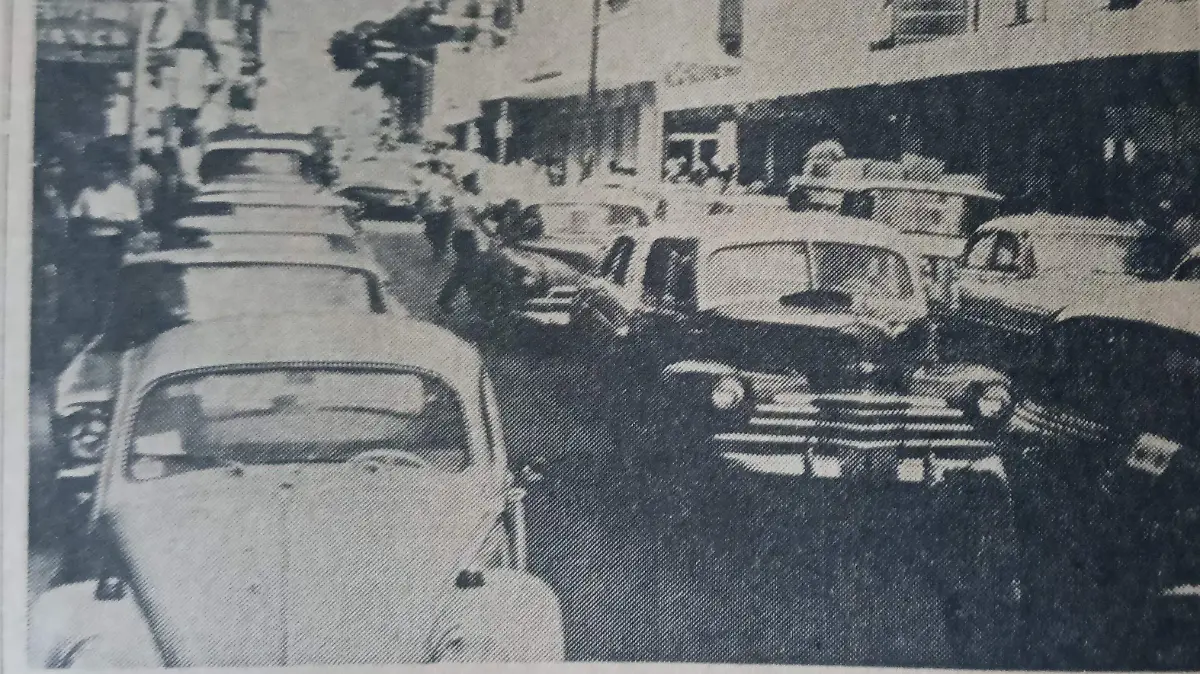 En 1960 ya se saturaba el centro de Tampico previo a la cena de Año Nuevo