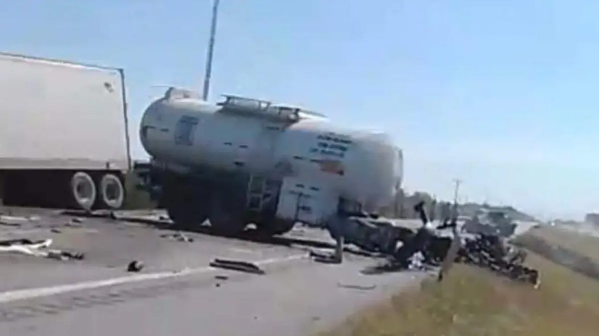 Las unidades quedaron afectadas derivado al fuerte choque en la carretera Victoria-Zaragoza