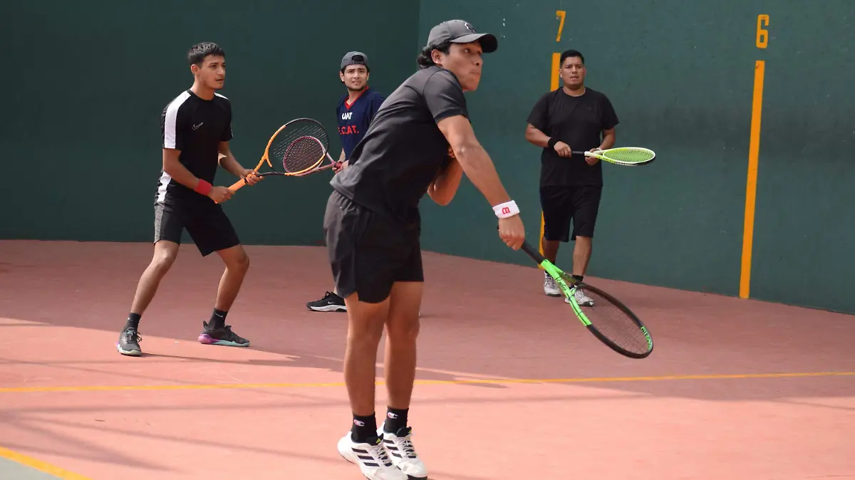 Frontón para chicos y grandes