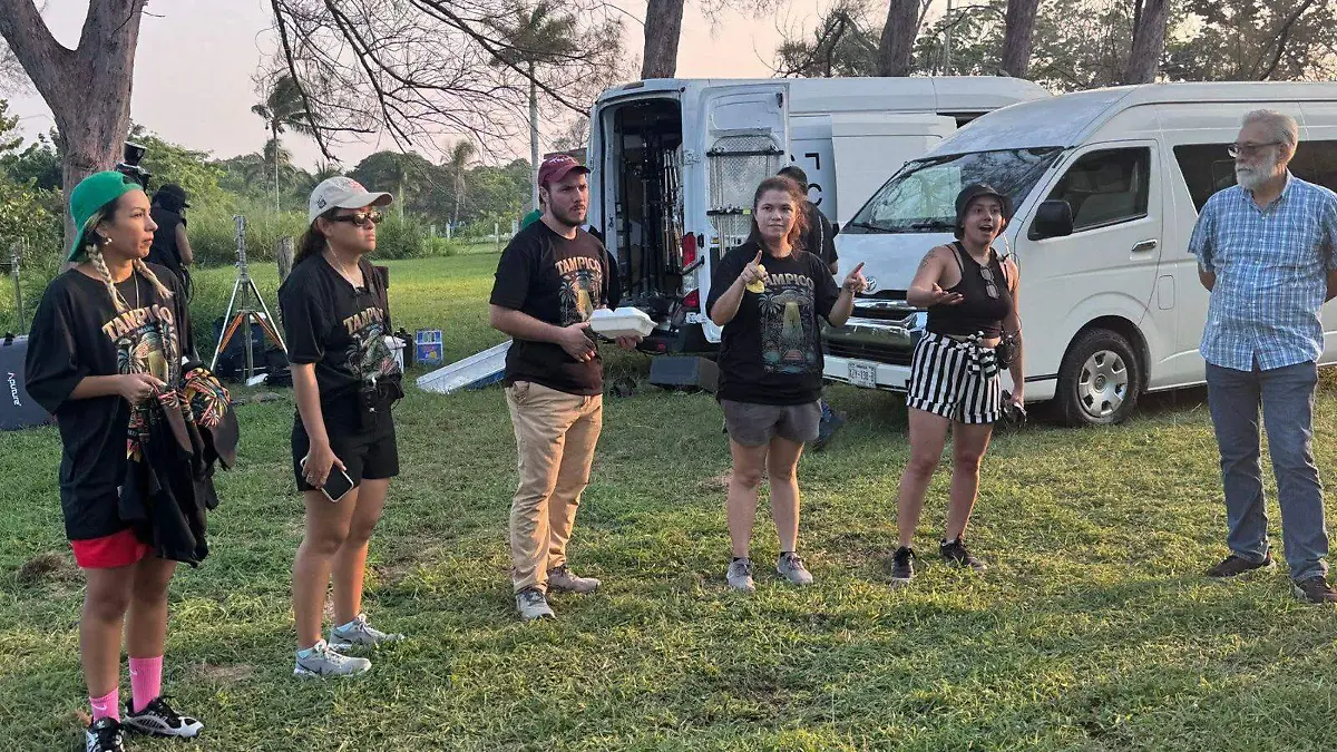 CLÍO ACOSTA direccion