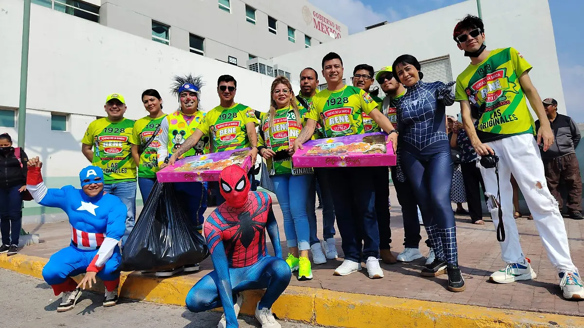 La celebración estuvo acompañada por personajes infantiles como Capitán América y Spider-Man