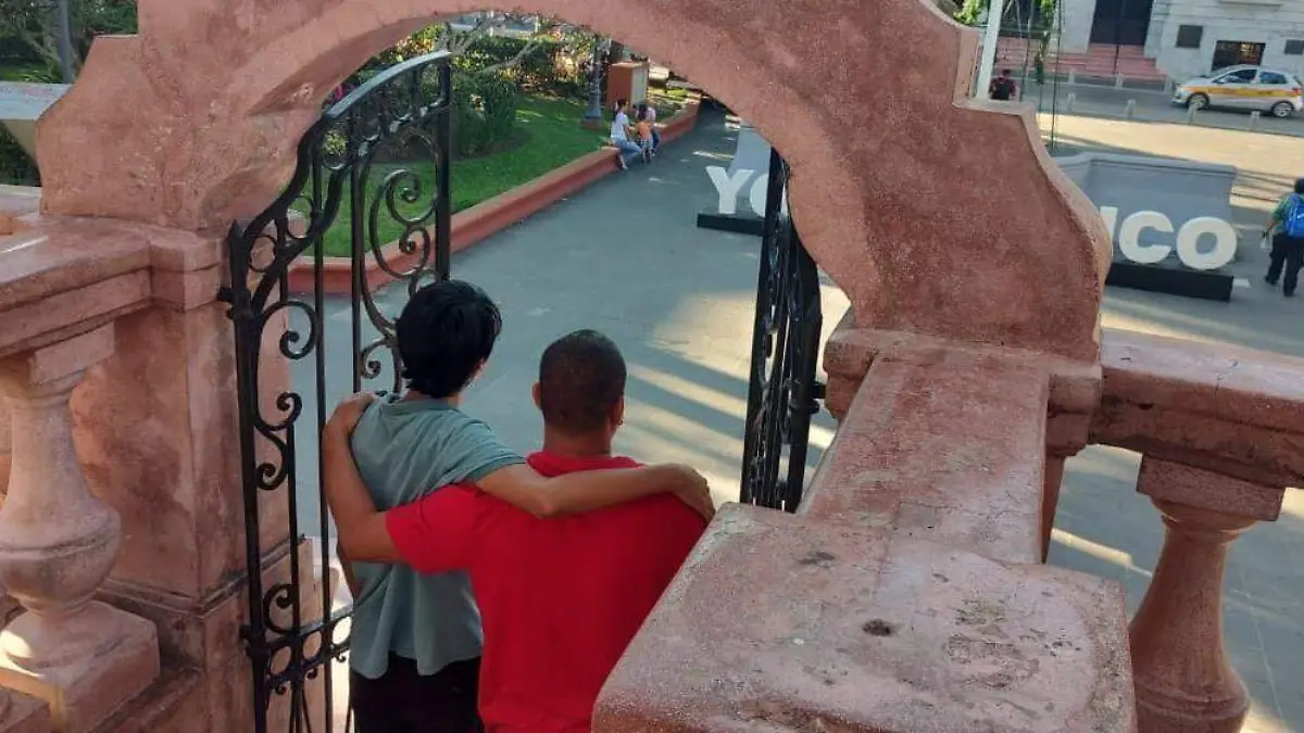 JMC-LA AMISTAD ES ALGO QUE HOY EN DÍA.