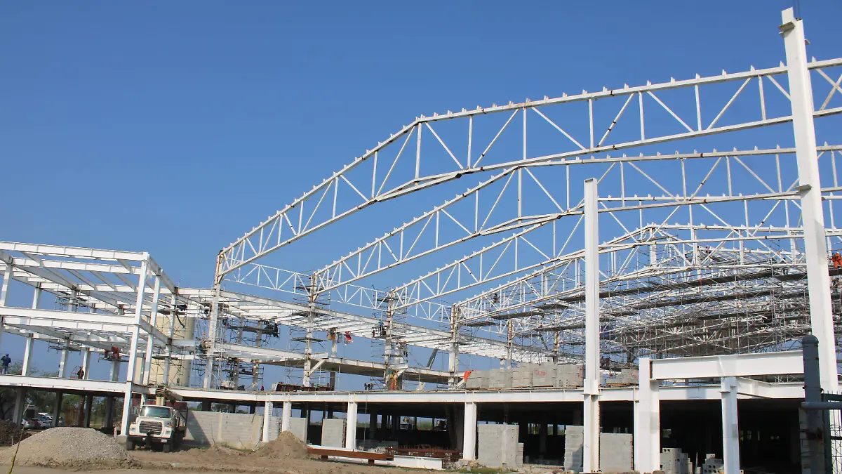 MAD La construcción