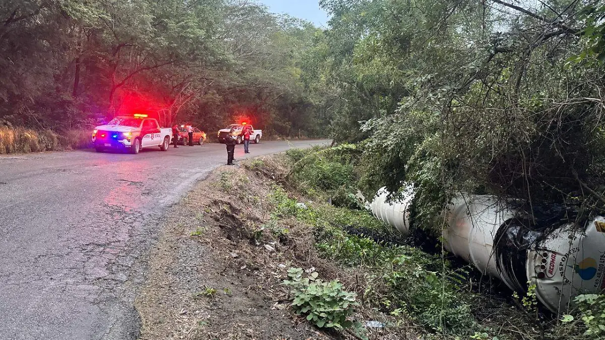 Volcadura de químicos en Tamaulipas consignada la FGR