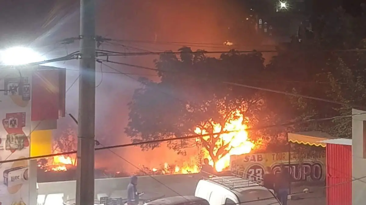 JMC-EL INCENDIO FUE EN CANARIOS