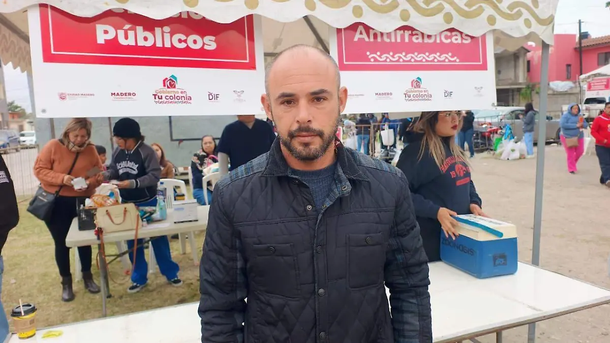 El director de Protección Animal en Ciudad Madero, Eduardo Smith