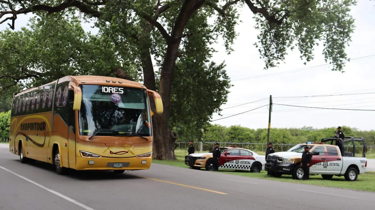 Refuerza la Guardia Estatal y Tránsito seguridad en carreteras de Tamaulipas SSPT (2)