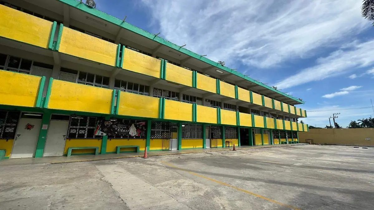 La falta de atención a la infraestructura eléctrica, impermeabilización y daños estructurales se mantiene como la principal demanda de escuelas