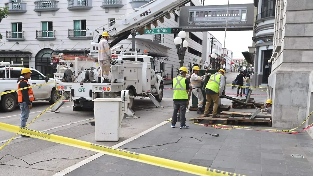 Trabajos de CFE dejan sin energía eléctrica al centro de Tampico este 2 de febrero