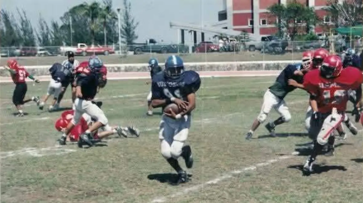 En el estadio Olímpico con el ovoide en las manos