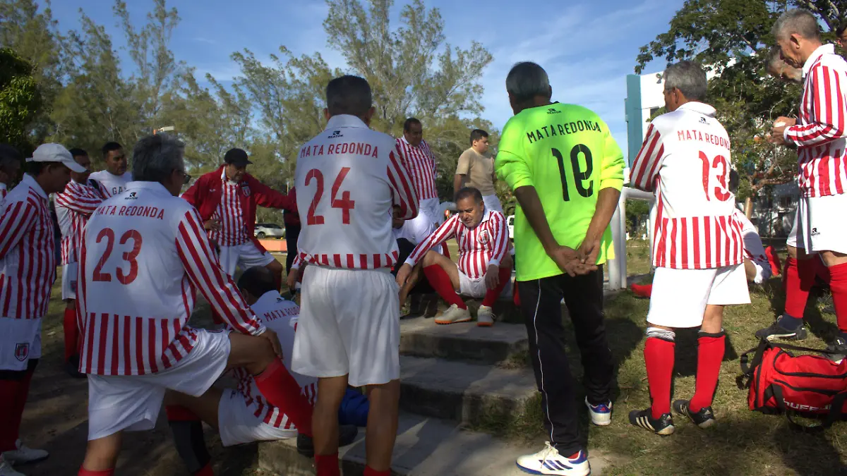 Mata Redonda quiso disputar la tanda de penales en la Liga de Veteranos UAT