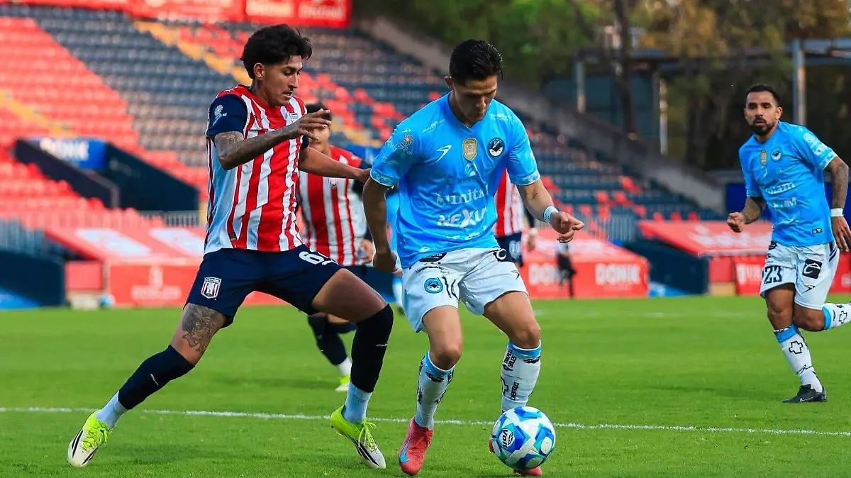 Tapatío exhibe a la Jaiba Brava y la hunde en la tabla