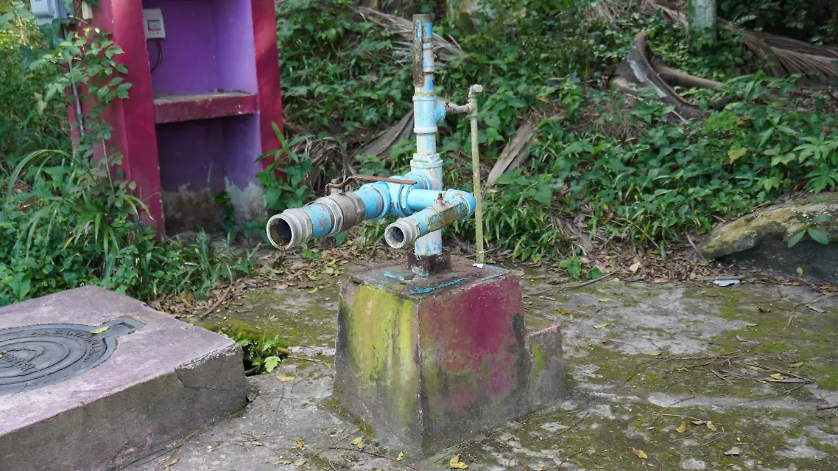 Administraciones pasadas entubaron el agua para que cayera a la red pública