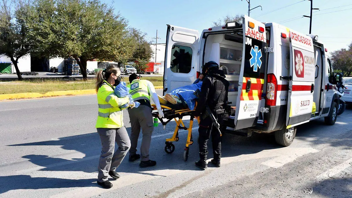 Una niña nació en el automóvil de sus papás cuando circulaban por Ciudad Victoria