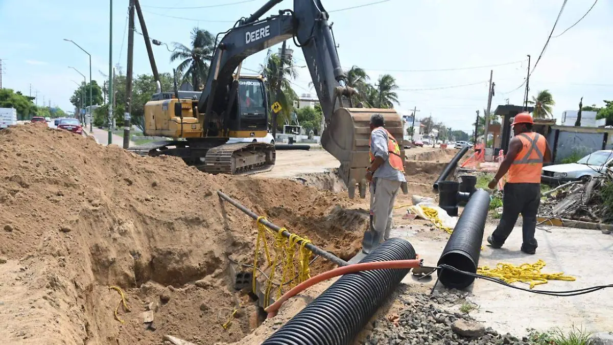 Constructores reportan repunte en obra pública