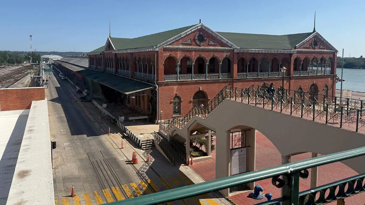 El plan de la reconversión del puerto de Tampico al turismo ya comenzó