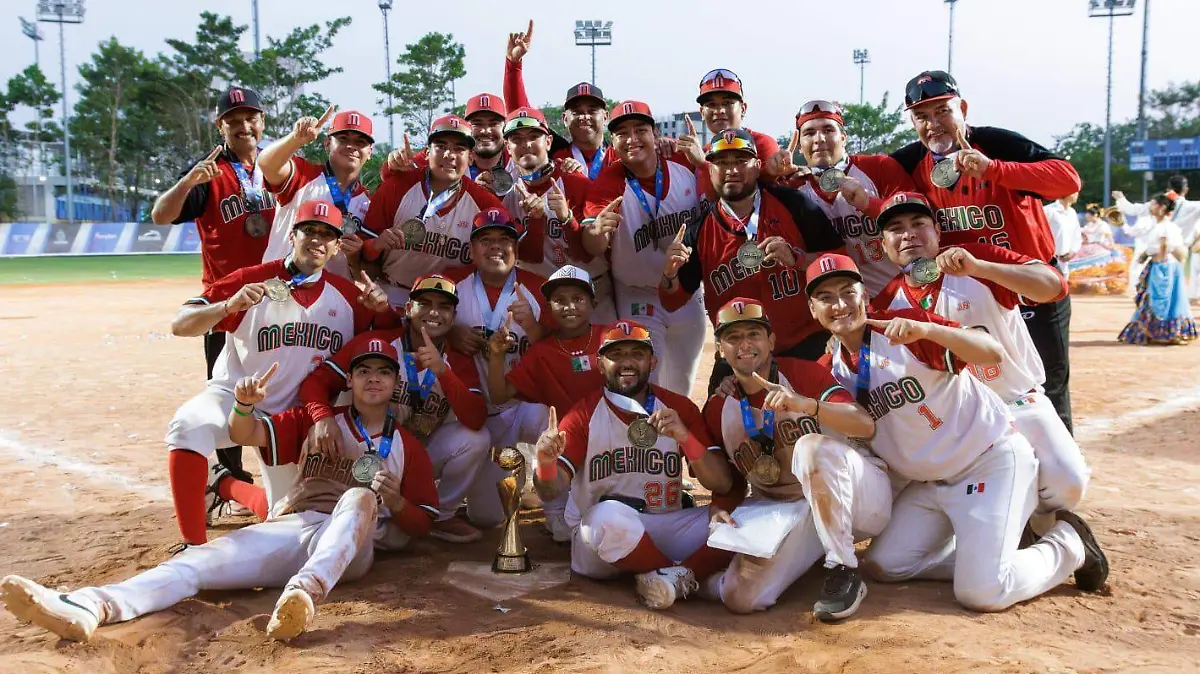 Julián Rodríguez logra título panamericano con la Selección Mexicana de Softbol