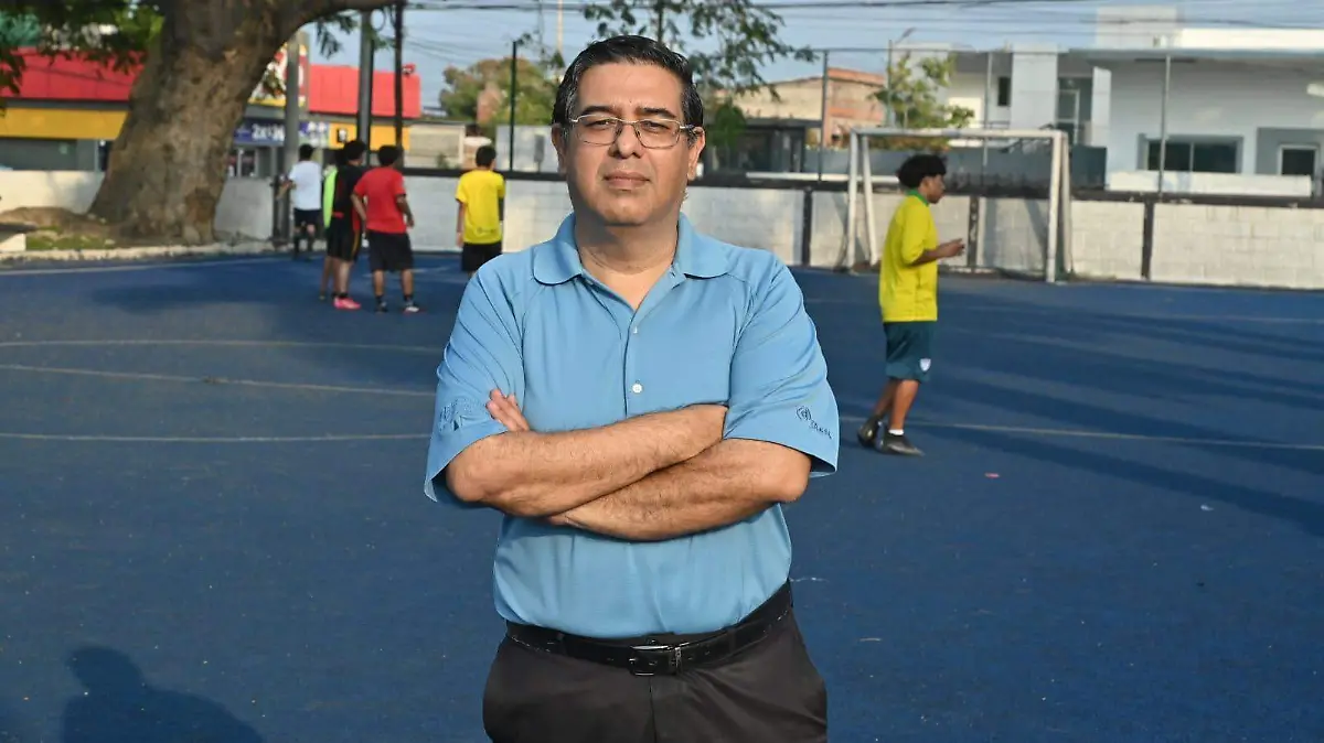 Augusto Cruz cancha