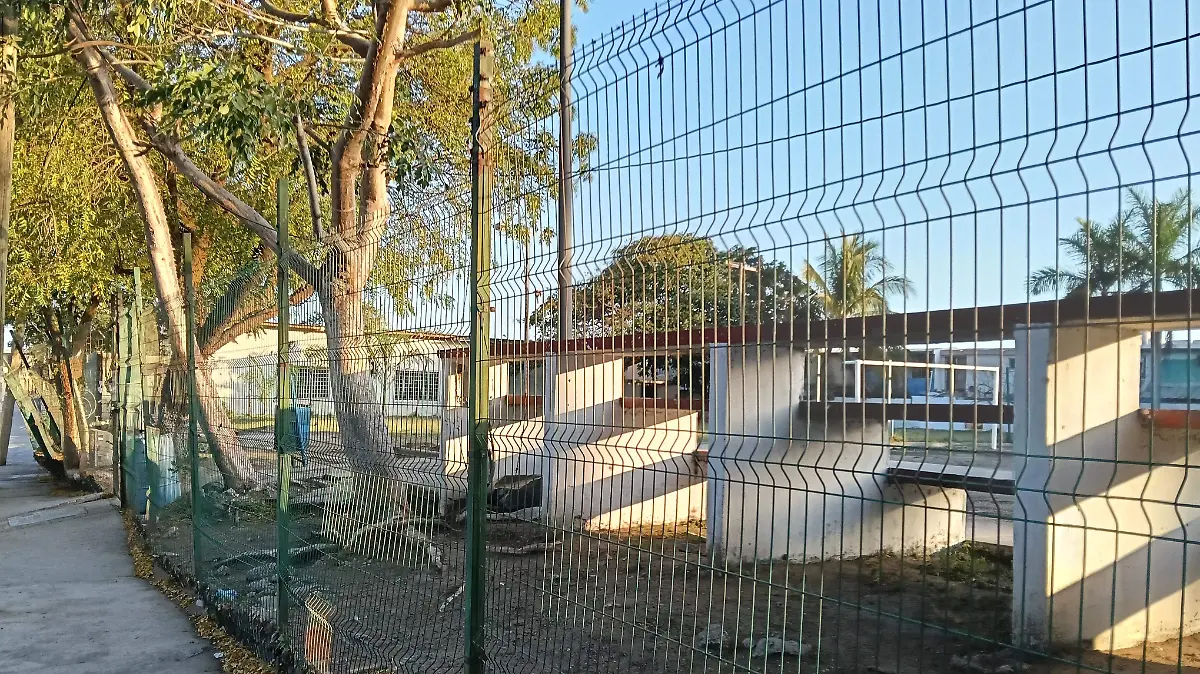 Ayuntamiento de Tampico lanza plan trimestral para rescatar canchas públicas