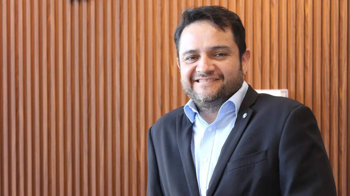 Óscar Flores Cano deja la dirección y asume mando en Occidente