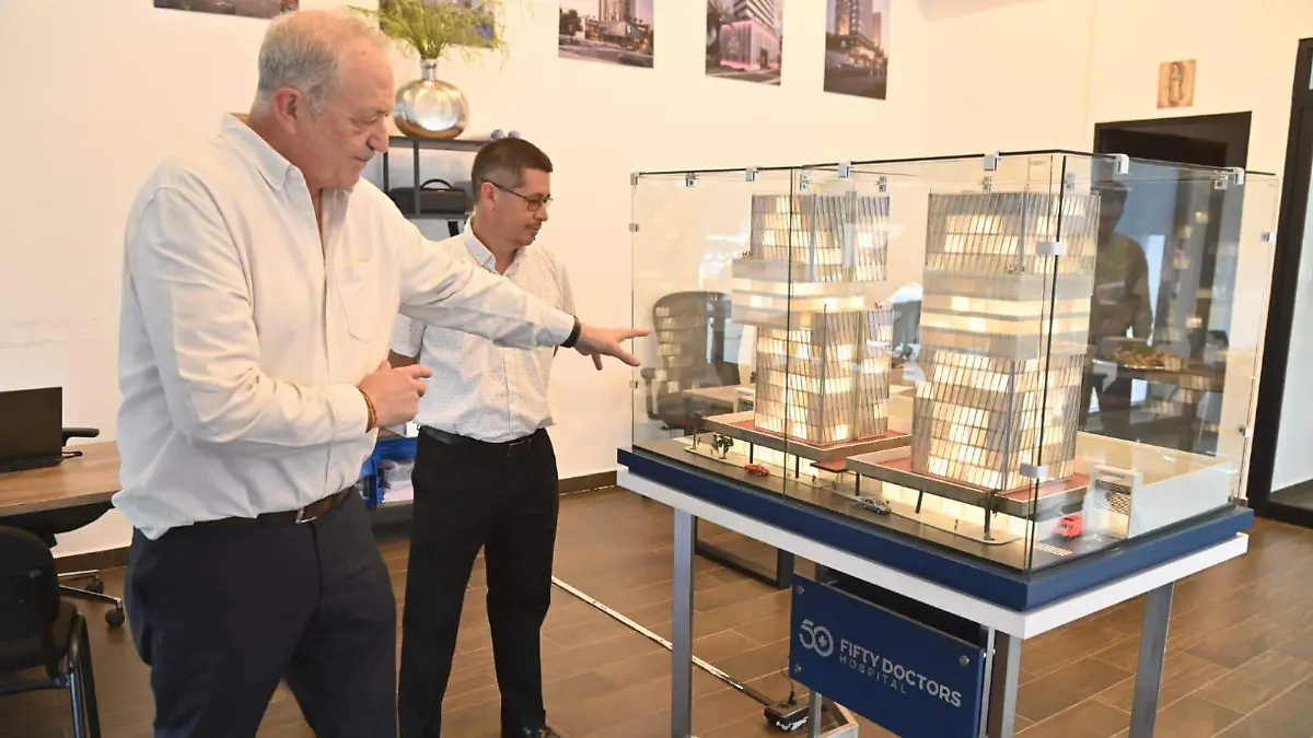 Se prevé que una vez inaugurado los recintos médicos se precisen mil 500 trabajadores para operarlos