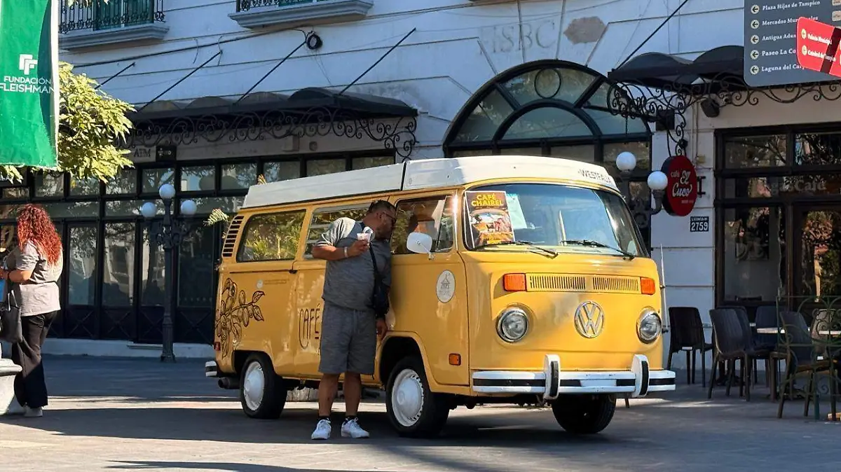 JESSICA PROMOCION (3)