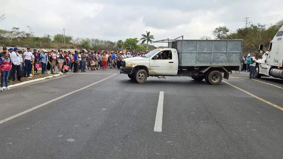 Al norte de Veracruz protestan pescadores