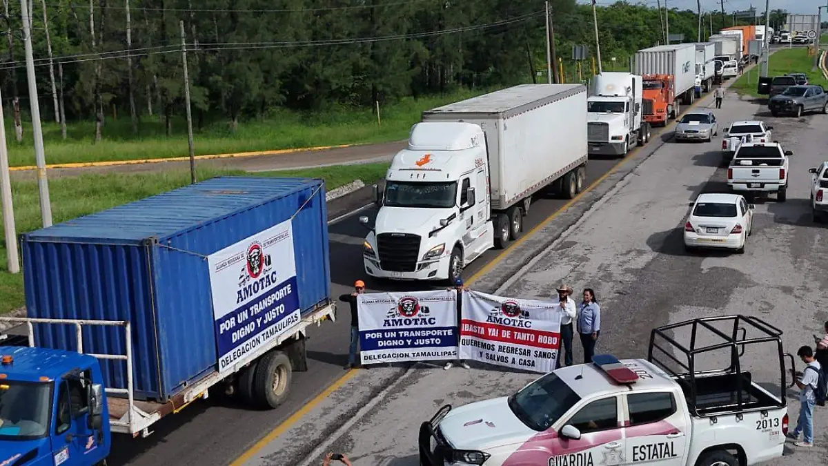 1000745058