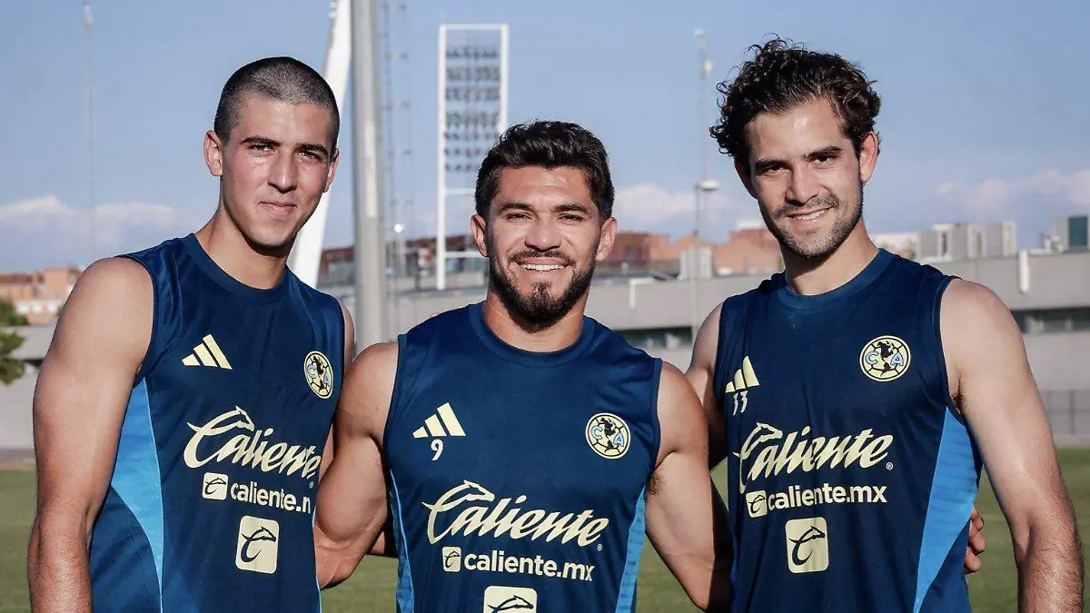 América