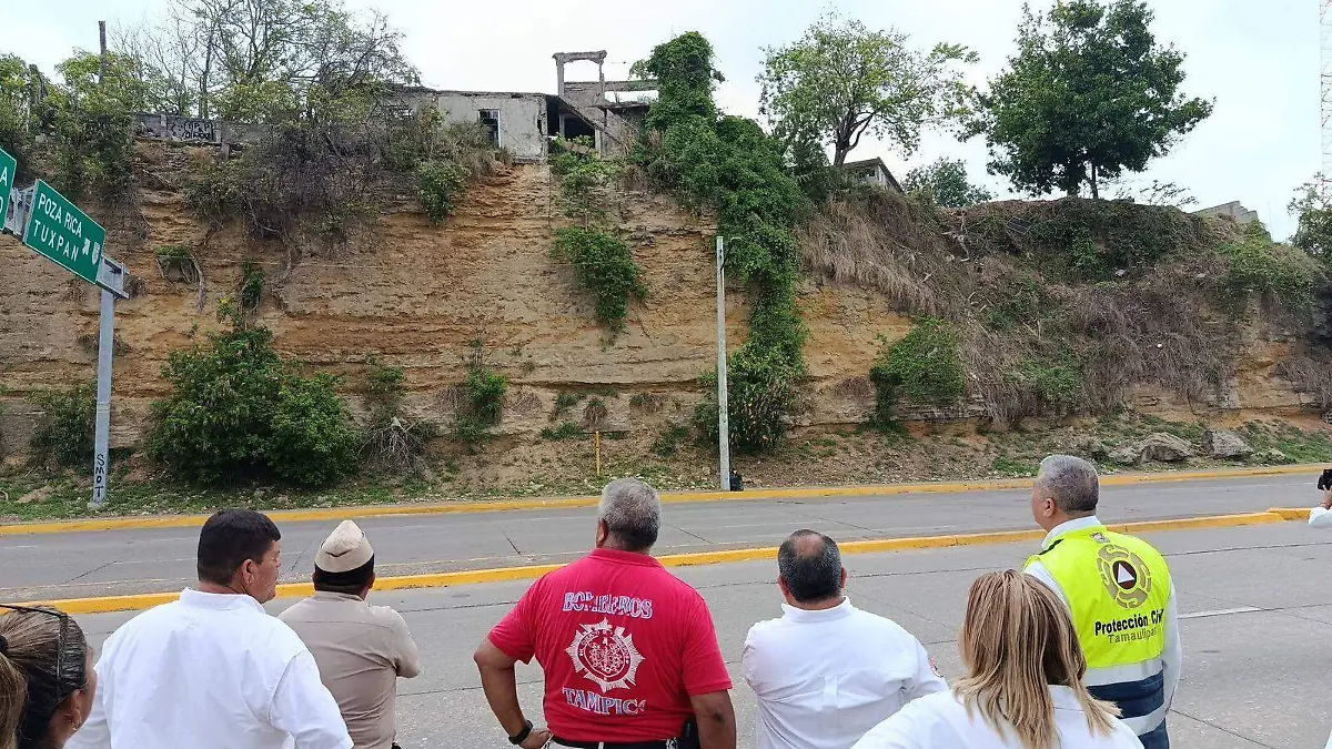 Más de dos mil familias fueron notificadas formalmente por Protección Civil