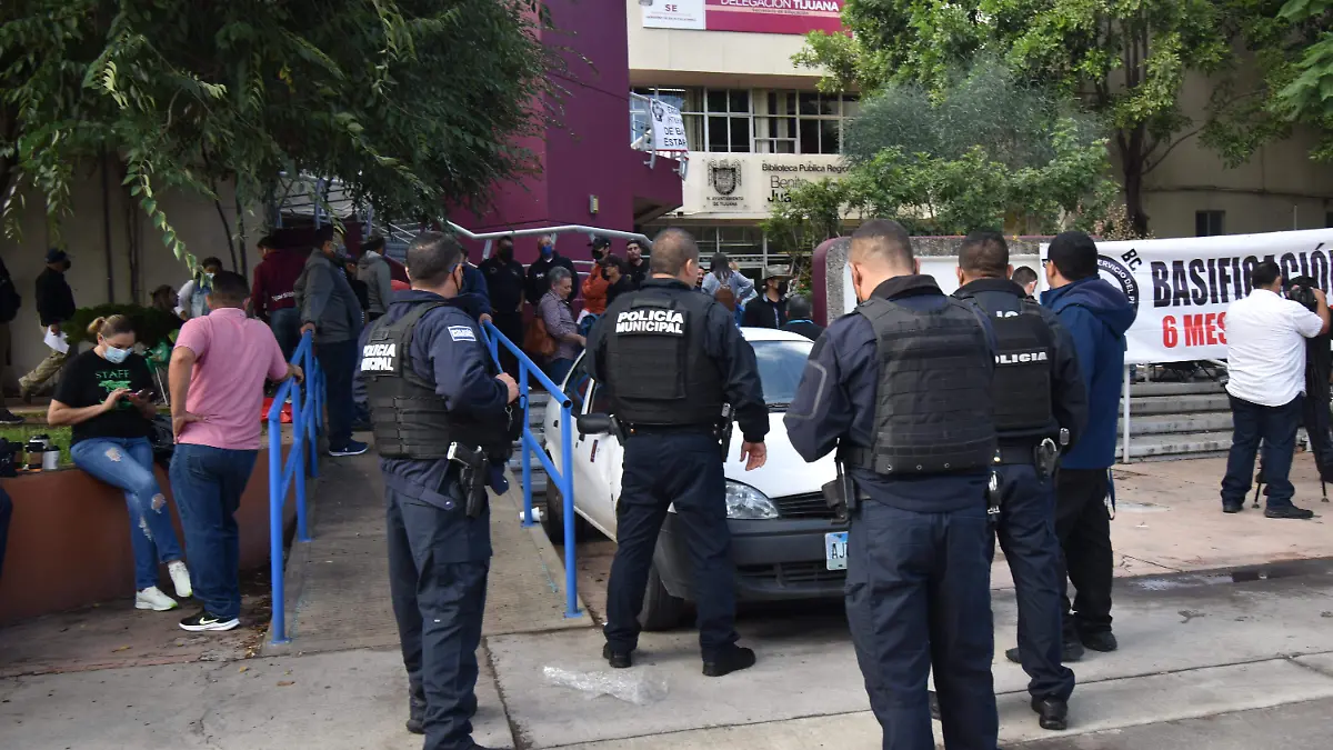 51-cl-policia municipal (1)