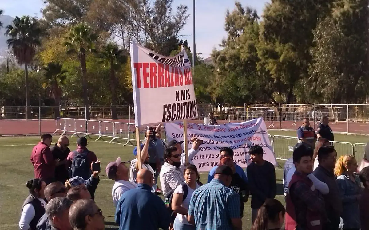 manifestación por terrenos