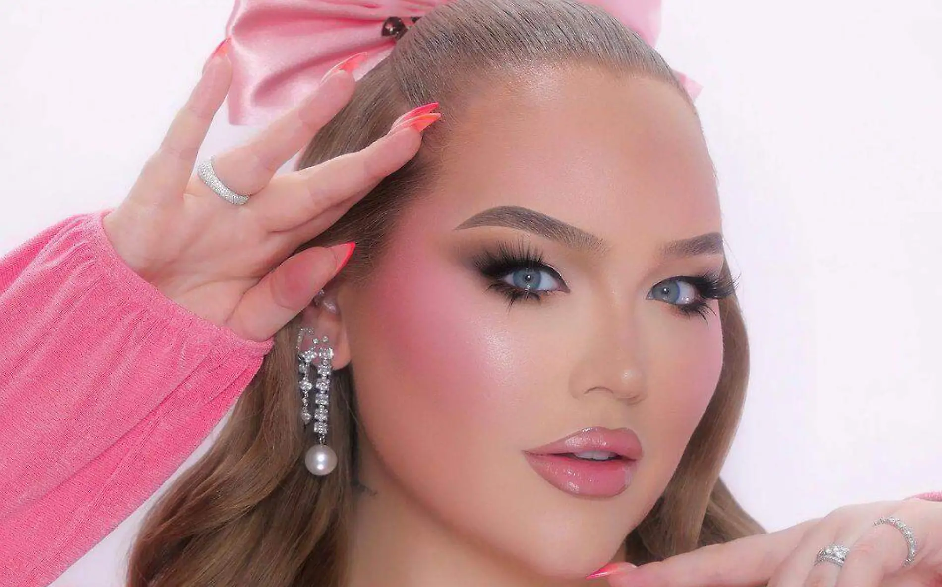 NikkieTutorials