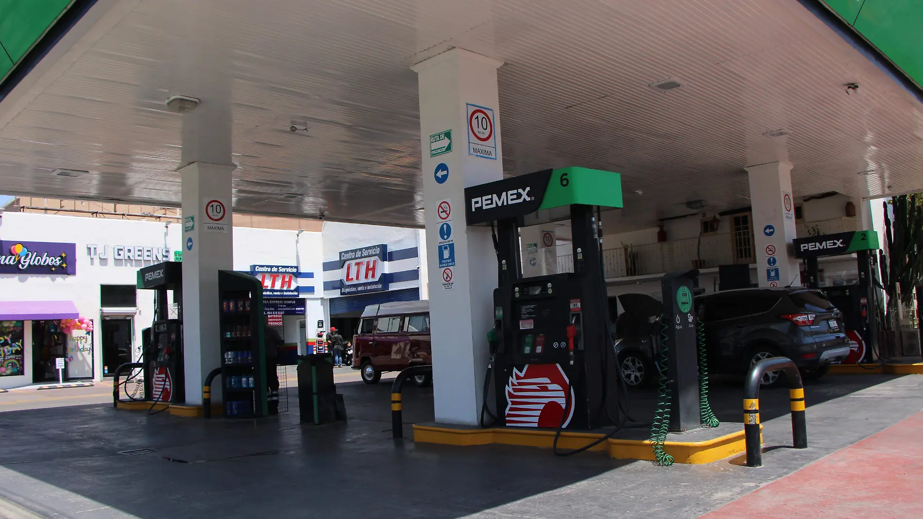 71-cl-gasolinera-2