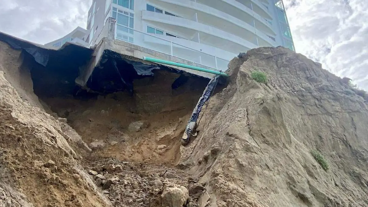 complejo residencial Océano 21-deslave