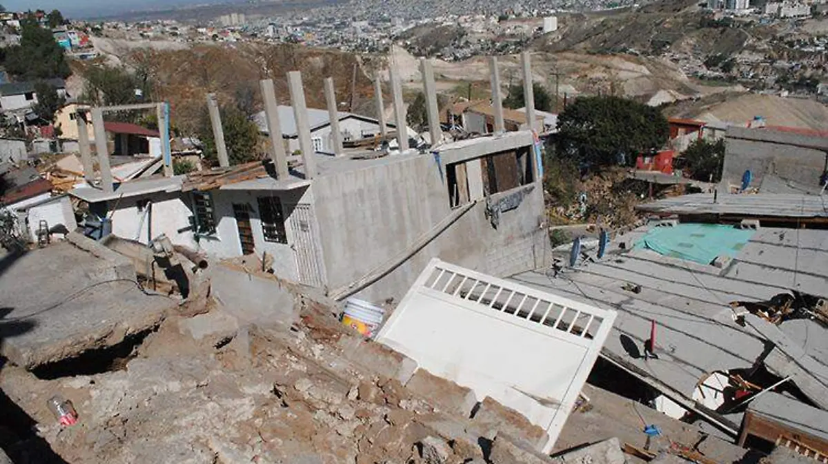 tijuana-derrumbe-1