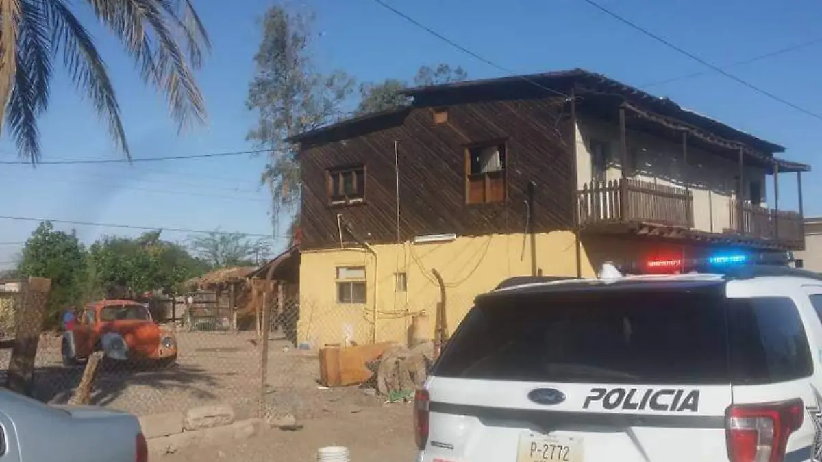 Encuentran cuerpo de mujer en baul