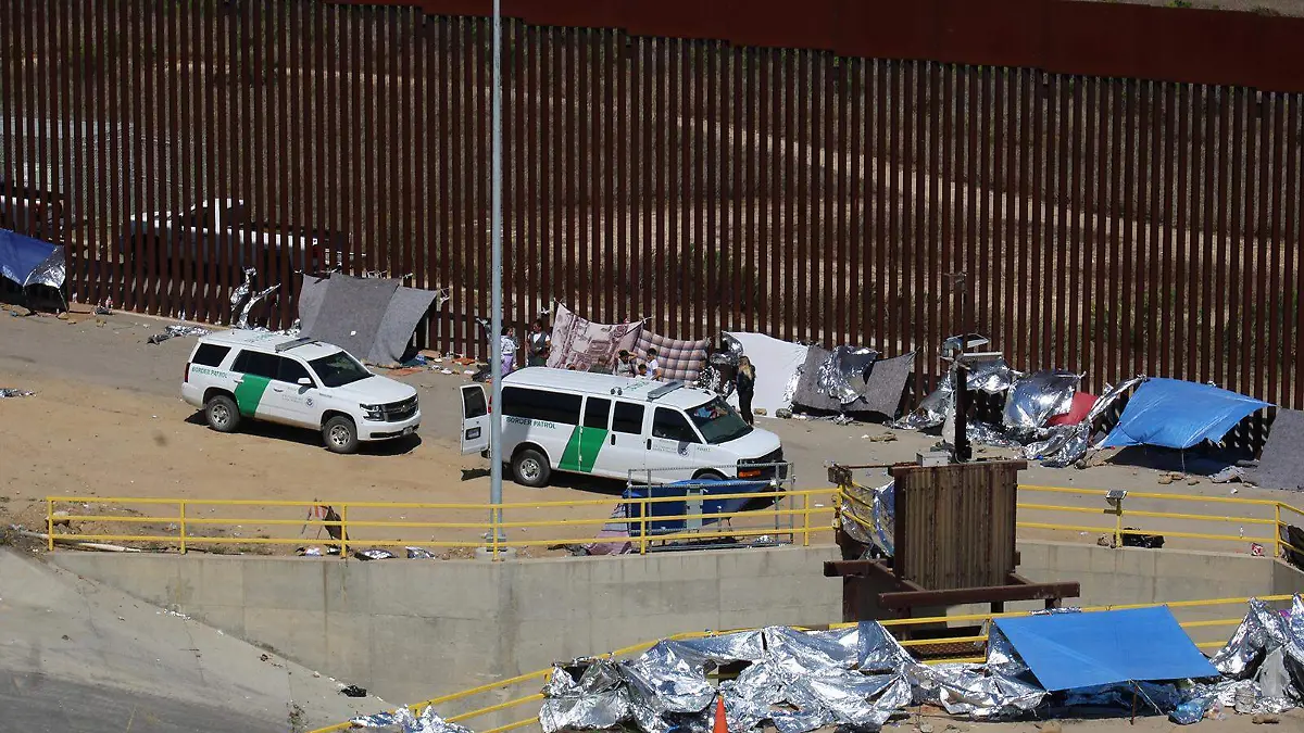 Frontera-Migrantes-Mural